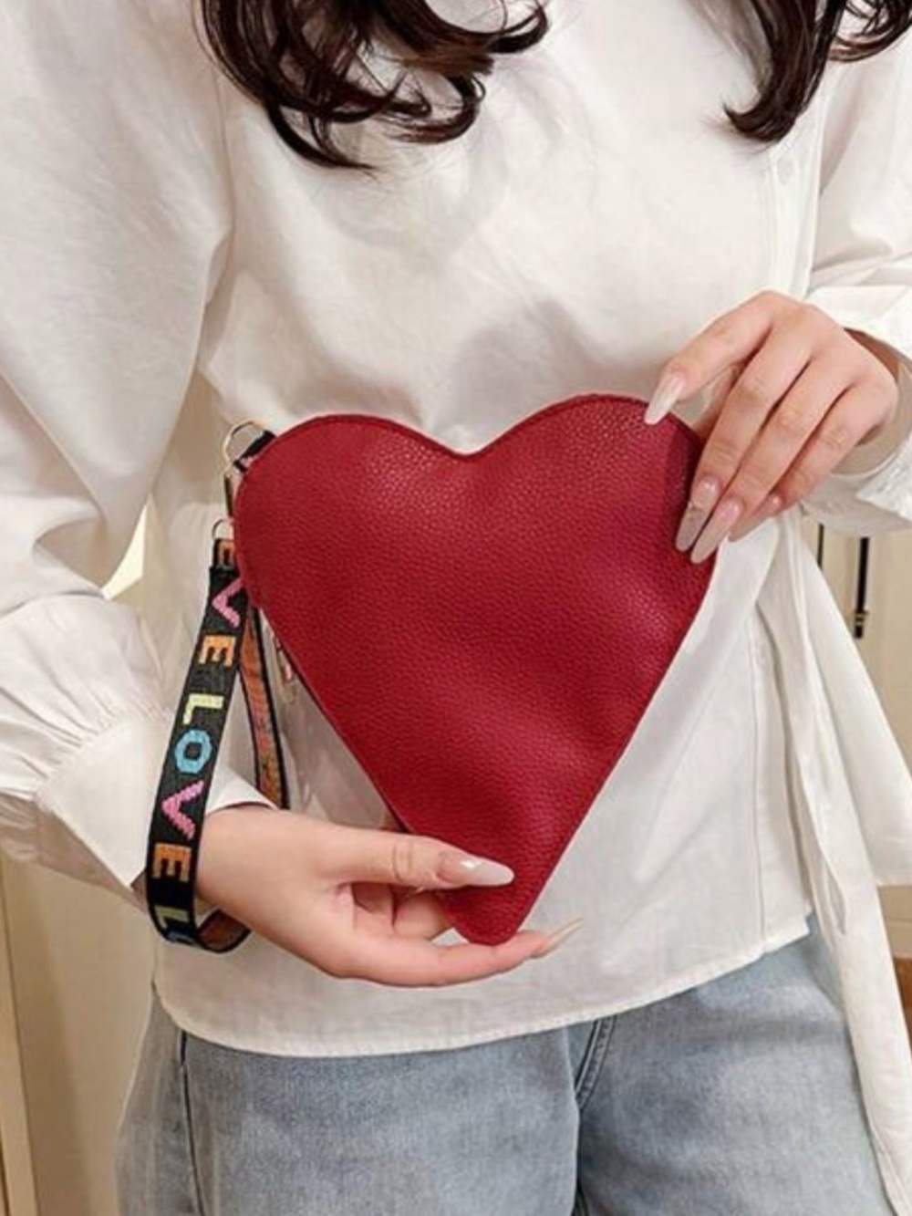 Red heart shaped wristlet - Picture 3 of 3